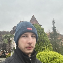 Profile picture for user Олександр Романєєв